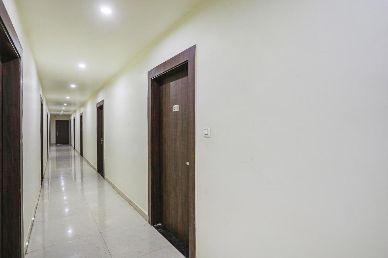 Fabhotel Naman Kanpur Exterior photo